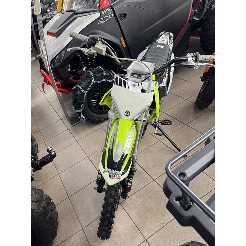 Питбайк MotoLand PWR Racing FRZ 125 17/14 Питбайк MotoLand PWR Racing FRZ 125 17/14