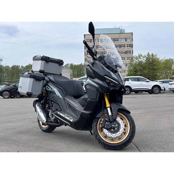 Скутер Regulmoto XDV ADVENTURE 300CC (LJ300T-18) EFI с кофрами Скутер Regulmoto XDV ADVENTURE 300CC (LJ300T-18) EFI с кофрами