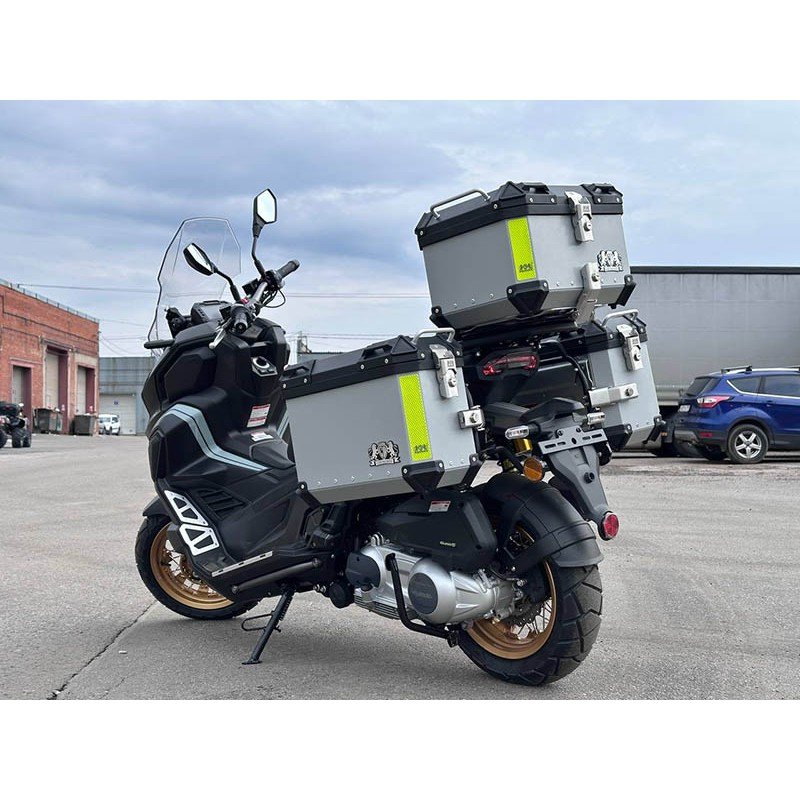 Скутер Regulmoto XDV ADVENTURE 300CC (LJ300T-18) EFI с кофрами Скутер Regulmoto XDV ADVENTURE 300CC (LJ300T-18) EFI с кофрами