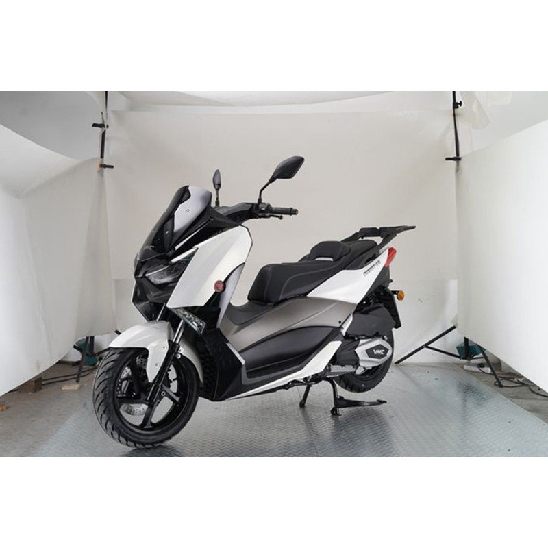 Скутер Vento XMax 250 EFI Скутер Vento XMax 250 EFI