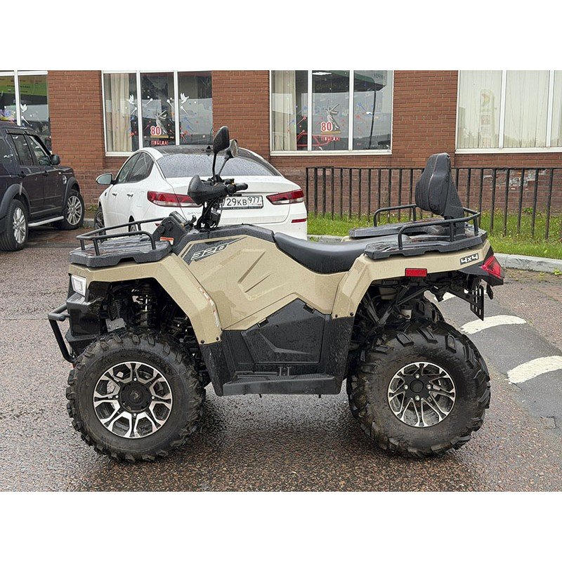 Квадроцикл Linhai-Yamaha F320 150км 2024г, б/у Квадроцикл Linhai-Yamaha F320 150км 2024г, б/у