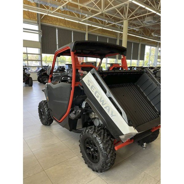 Мотовездеход Segway Fugleman UT10 Premium 3км 2025г, б/у Мотовездеход Segway Fugleman UT10 Premium 3км 2025г, б/у