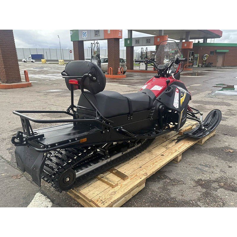 Снегоход Stels Капитан 150, б/у Снегоход Stels Капитан 150, б/у