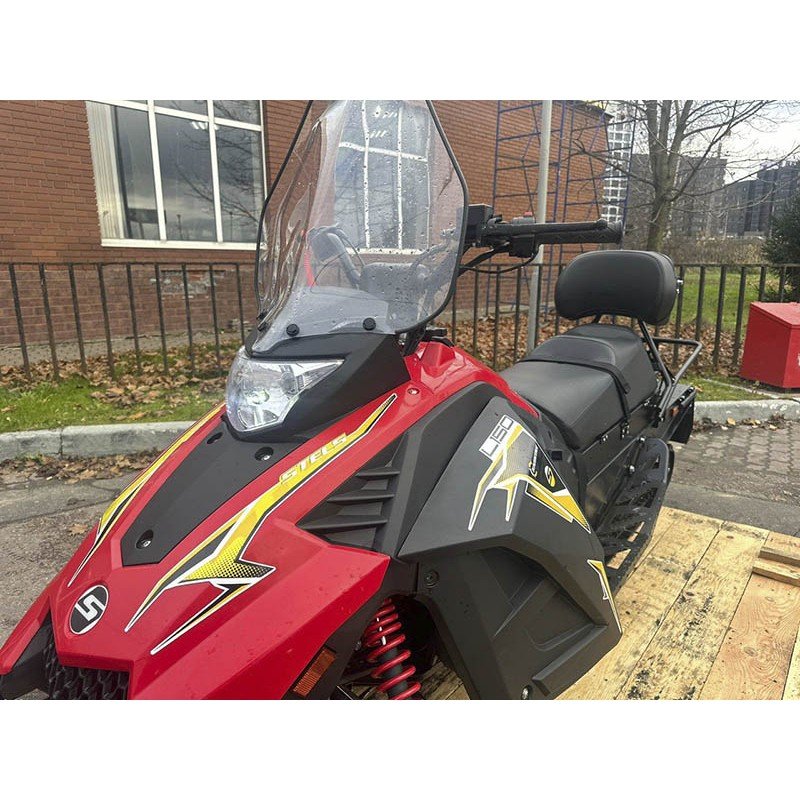 Снегоход Stels Капитан 150, б/у Снегоход Stels Капитан 150, б/у