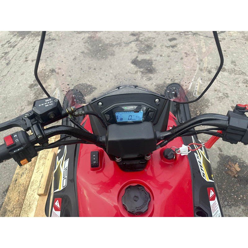 Снегоход Stels Капитан 150, б/у Снегоход Stels Капитан 150, б/у