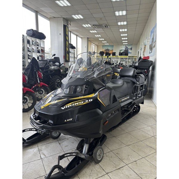 Снегоход Stels Viking SV800T SWT LUX 829км 2025г, б/у Снегоход Stels Viking SV800T SWT LUX 829км 2025г, б/у