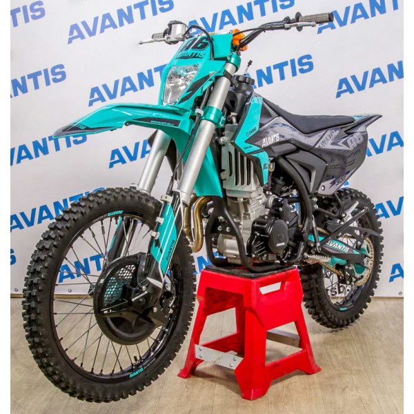 Мотоцикл AVANTIS A6 (174 MN)