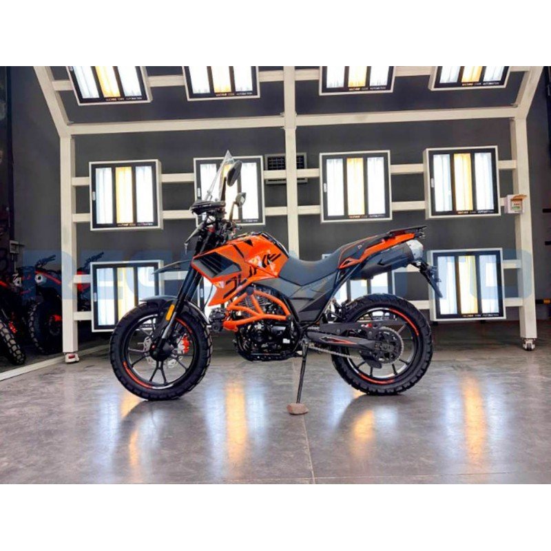 Мотоцикл Regulmoto Duke 300