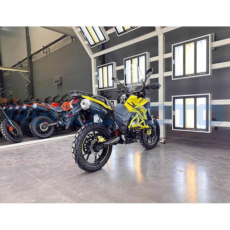 Мотоцикл Regulmoto Duke 300