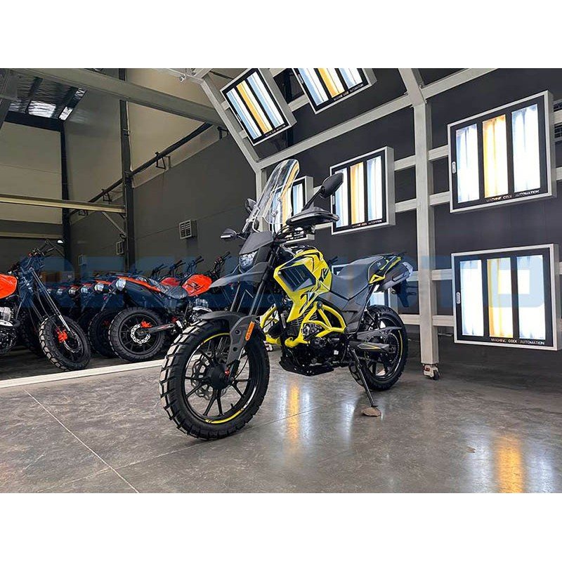 Мотоцикл Regulmoto Duke 300