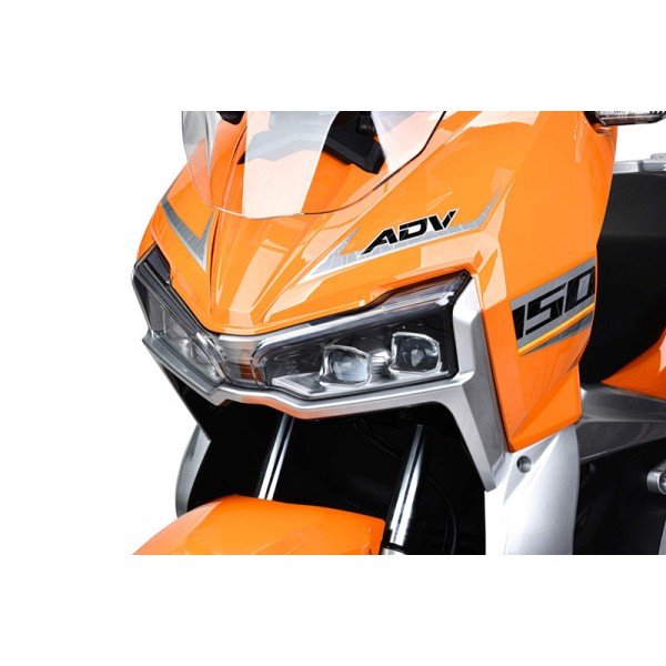 Скутер MotoLand T-Max 150 Скутер MotoLand T-Max 150