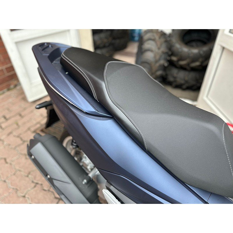 Скутер Vento PCX 200