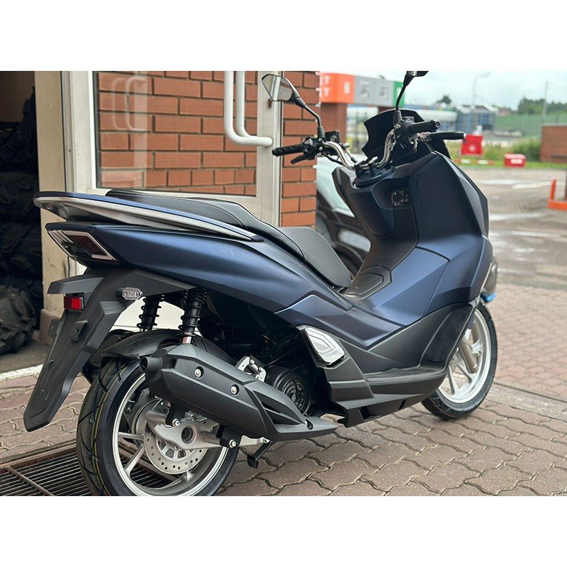 Скутер Vento PCX 200